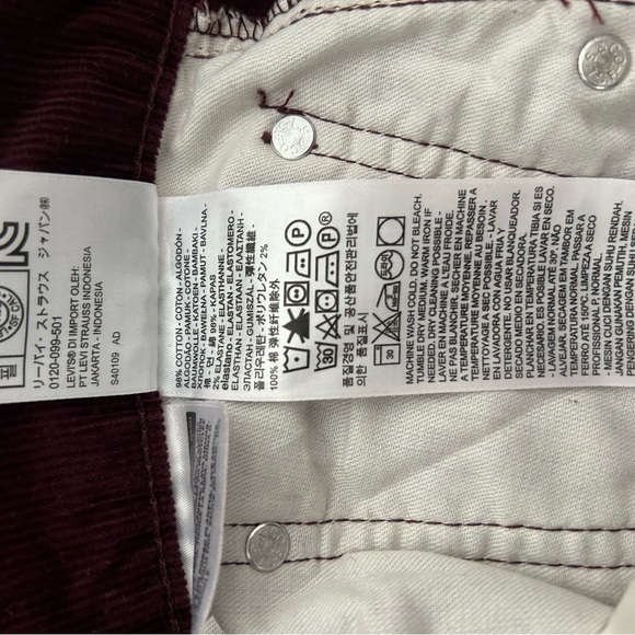 Men’s Levi's 502 Pinwale Corduroy Relaxed Fit Tapered
Leg Pants Burgundy 32x32 - Picture 5 of 7